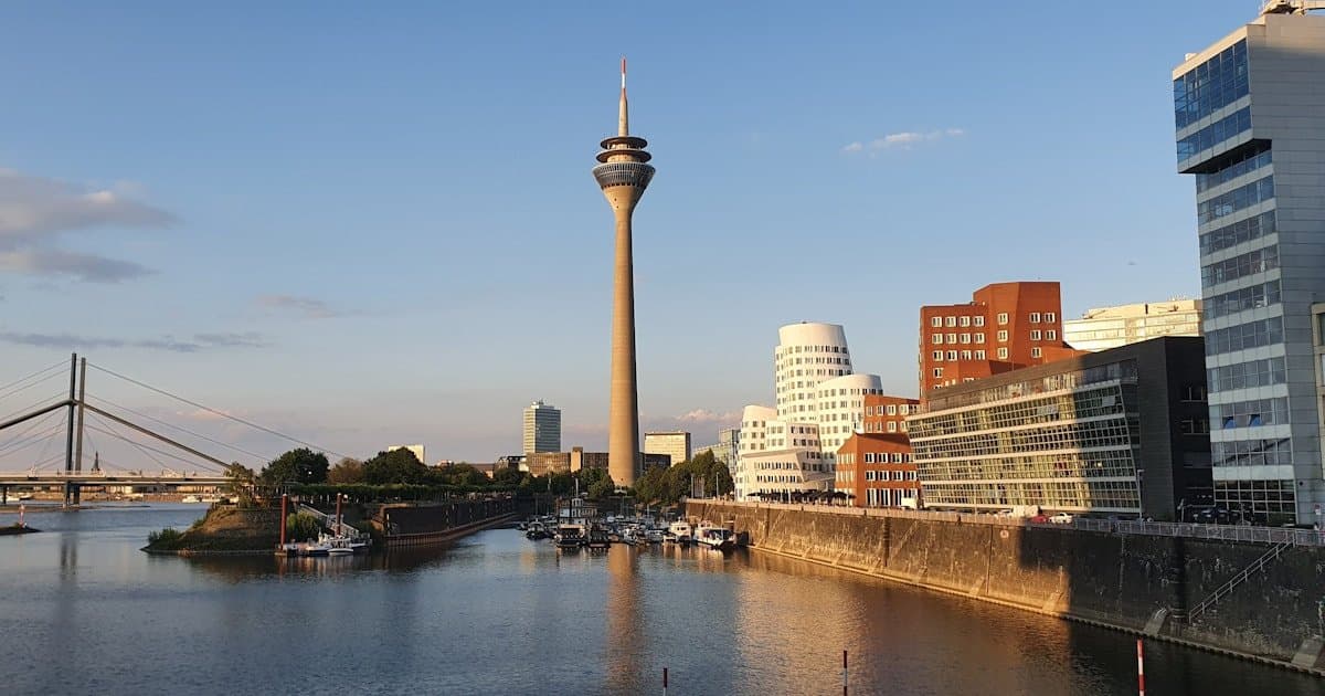 Düsseldorf Stadtansicht – Förderungsberechnung